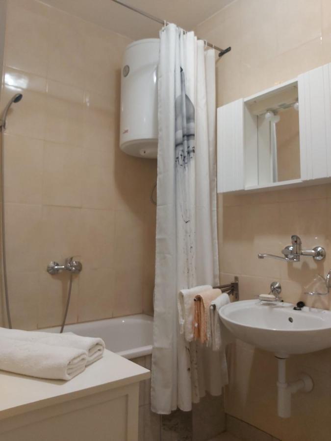 Apartman Rosa Apartment สกราดิน ภายนอก รูปภาพ